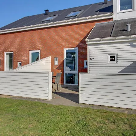 Lara - 2-3km From The Sea In Western Jutland *